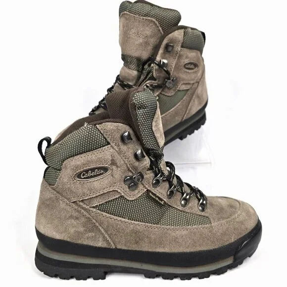 Cabela display picture 3